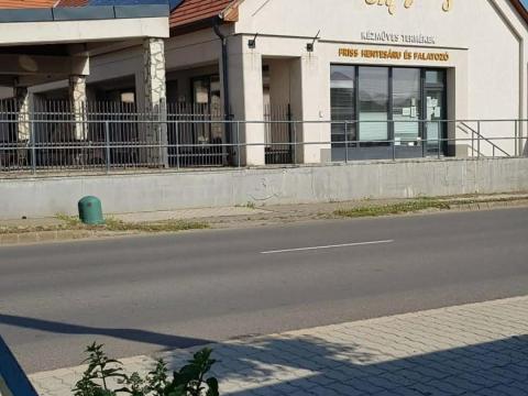 Eladó vágóhíd és kézműves húsfeldolgozó üzem Eladó vágóhíd és kézműves húsfeldolgozó üzem