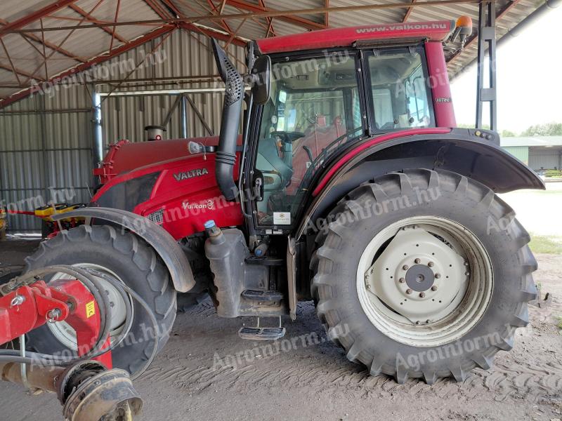 Valtra N 143 H MNZ 106