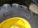 John Deere 8320R