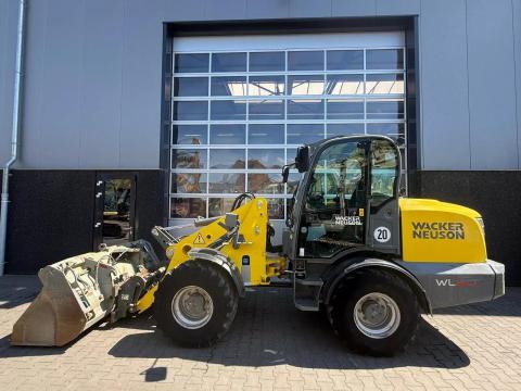 Neuson Wacker WL60 / 2019 / 2.708 üzemóra / Lízing 20%-tól Neuson Wacker WL60 / 2019 / 2.708 üzemóra / Lízing 20%-tól