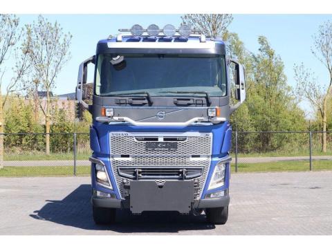 Volvo FH 16.750 | 6x4 | Retarder / 2015 / Lízing 20%-tól Volvo FH 16.750 | 6x4 | Retarder / 2015 / Lízing 20%-tól