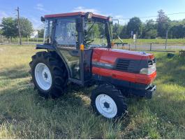 Akciós Kubota 32LE PowerShift 2Új Első Gumi Ingyenes Szállítás japán traktor kistraktor yanmar iseki goldoni
