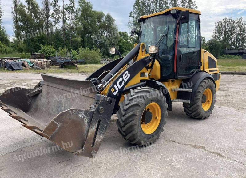 JCB 409 - Adásvételivel vagy EU adószámmal 0%Áfa-Leszállítva-1813 órás!