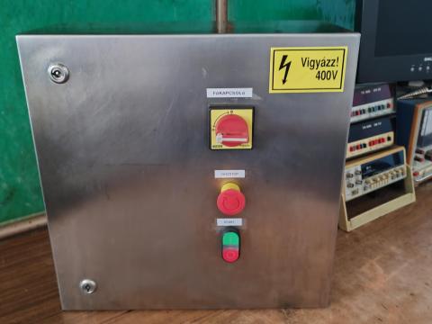 Csillag–Delta motorindító vezérlőszekrény 7.5–11 kW