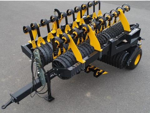 Multiva Rumbler MAX 820 szántóföldi henger