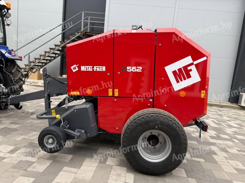 METAL-FACH Z562 körbálázó - Royal Traktor