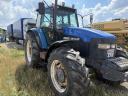 New Holland 8560