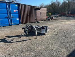 Aardenburg Beta M1250 kalapácsos rézsűzúzó