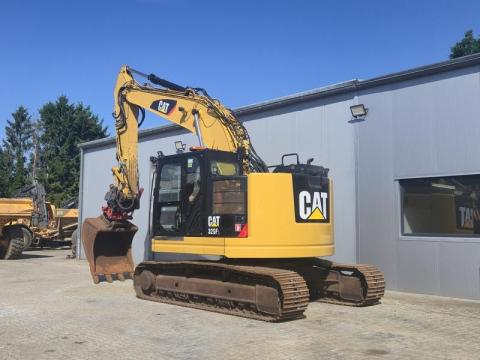 Caterpillar 325 FL - Tiltrotator / 2016 / 11 818 üzemóra / Lízing 20%-tól Caterpillar 325 FL - Tiltrotator / 2016 / 11 818 üzemóra / Lízing 20%-tól