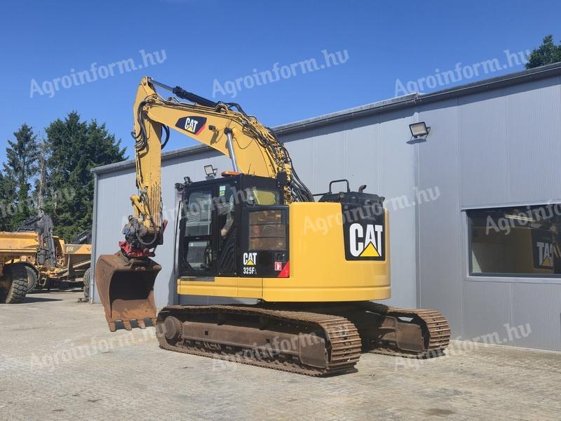 Caterpillar 325 FL - Tiltrotator / 2016 / 11 818 üzemóra / Lízing 20%-tól