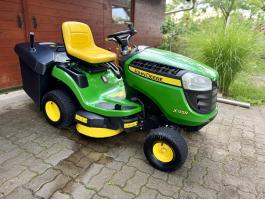 John Deere X135R fűnyíró traktor