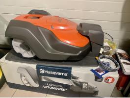 Új Husqvarna 550 Automower robotfűnyíró