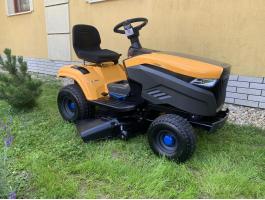 Új Stiga S300 akkumulátoros fűnyíró traktor
