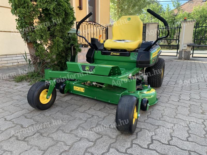 Új John Deere Z315E Zero Turn fűnyíró traktor