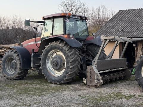 Case MXM 175 erdészeti zúzóval