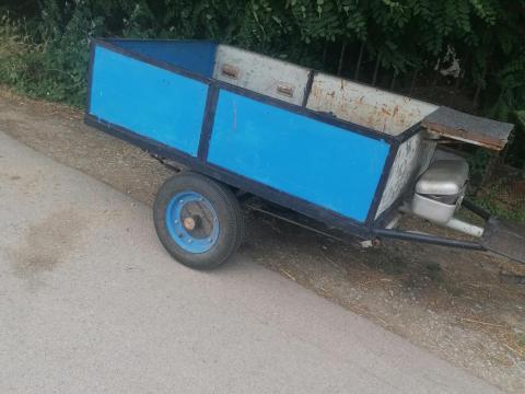Kerti traktor pótkocsi