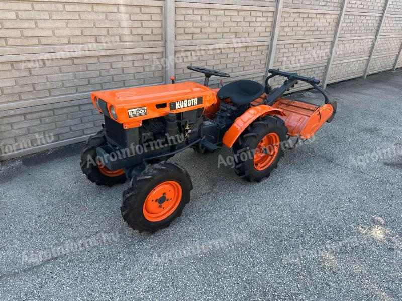 Kubota B6000 4X4 kapan traktor