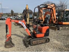 Kubota K 008-3 / 2013 / 2066 h üzemóra / Lízing 20%-tól