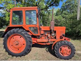 Mtz 82 traktor új gumikkal