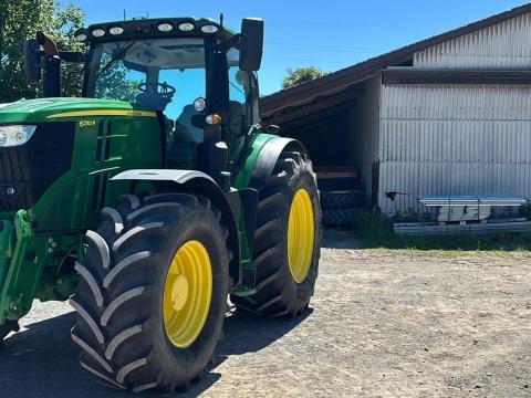 John Deere 6230 R