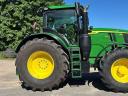 John Deere 6R 250