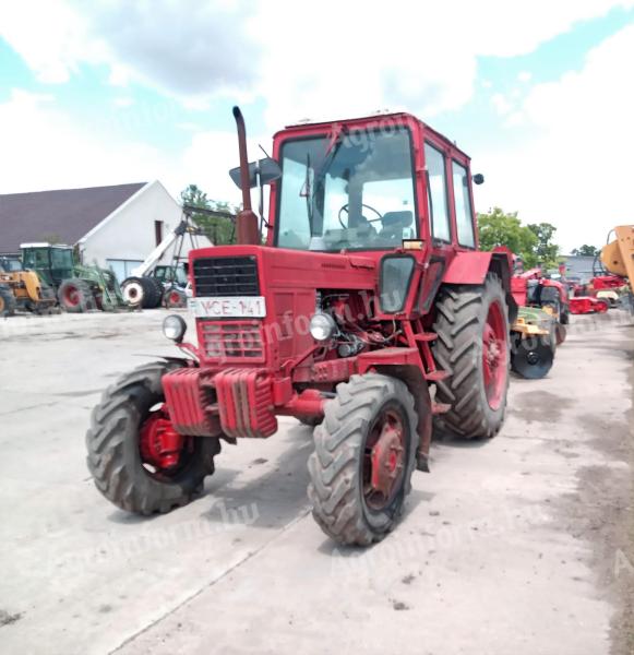 MTZ 82; 1986-os évjáratú,  lassú jármű