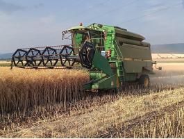 Eladó John Deere 2056