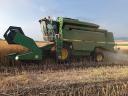 Eladó John Deere 2056