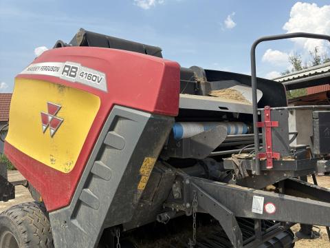 Massey Ferguson (Lely Welger, Fendt) RB 4160 V Xtra körbálázó