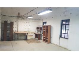360 m2 telephely (műhely,  raktár) 3000 m2 Gksz telken