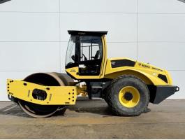 Bomag BW211DH-5 / 2017 / 1.311 üzemóra / Lízing 20%-tól
