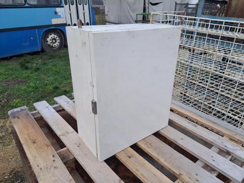 Eladó villamos kapcsoló szekrény Rittal elektromos elosztó 50x60x25 Eladó villamos kapcsoló szekrény Rittal elektromos elosztó 50x60x25