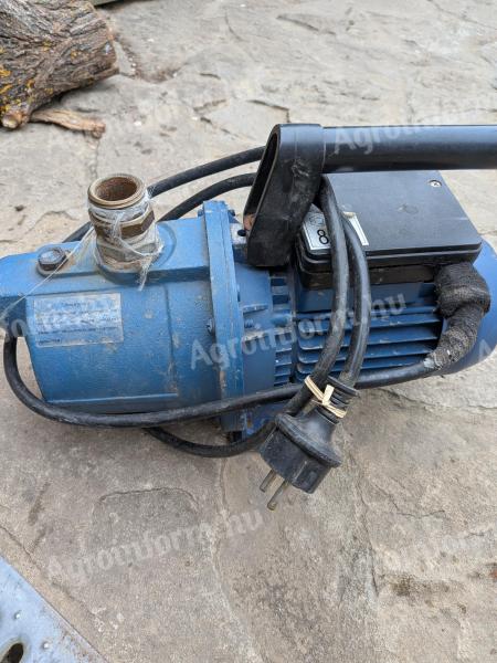 Locsoló szivattyú 600w 2800l/h