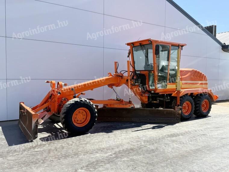New Holland F106.6A / 2004 / 8.831 üzemóra / Lízing 20%-tól