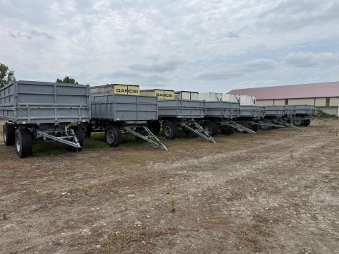 HW 8011 pótkocsik eladók