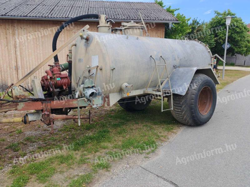 Reiter 7000l szippantó,  tartálykocsi