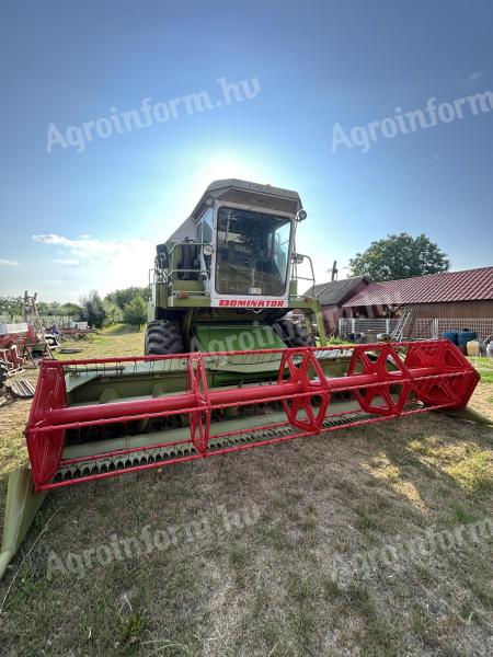 Claas Dominátor 106