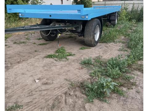 Bálaszállító pótkocsi Bálaszállító pótkocsi
