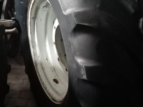 540/65R30 szerelt kerék Vredestein gumival 540/65R30 szerelt kerék Vredestein gumival