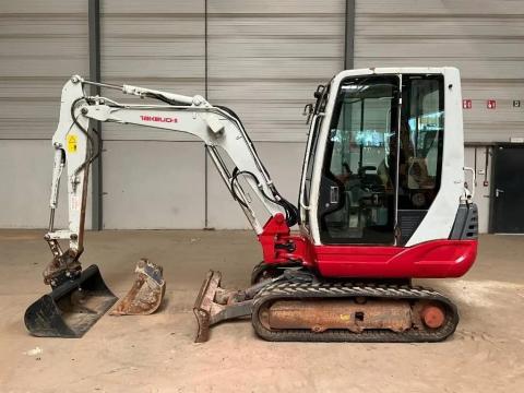 Takeuchi TB 228 / 2015 / 2 274 üzemóra / Lízing 20%-tól Takeuchi TB 228 / 2015 / 2 274 üzemóra / Lízing 20%-tól