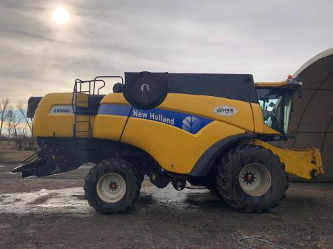 New Holland CX8080 New Holland CX8080