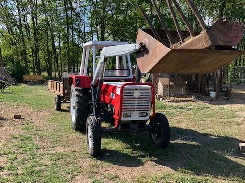 Steyr 540 traktor homlokrakodóval Steyr 540 traktor homlokrakodóval