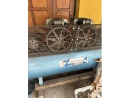 ABAC 500 literes kétmotoros ipari olajkenéses légkompresszor – 2×5,5 kW – 10 bar