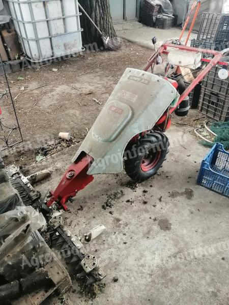 Alternáló kasza MF70