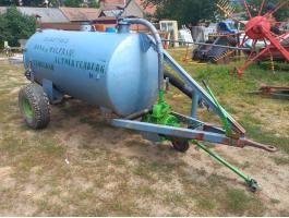Szippantó 2200 l
