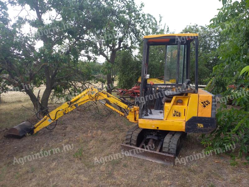 JCB minikotró