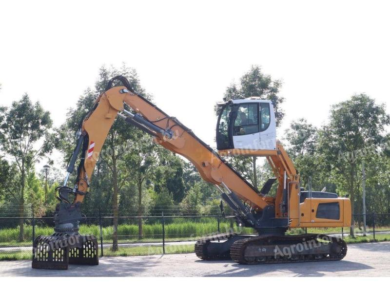 Liebherr LH30M / 2016 / 8 134 üzemóra / Lízing 20%-tól