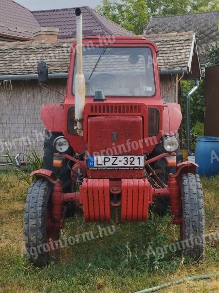 MTZ 80