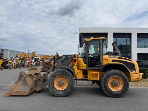 Volvo L45G-TP / 2012 / 7 729 üzemóra / Lízing 20%-tól Volvo L45G-TP / 2012 / 7 729 üzemóra / Lízing 20%-tól