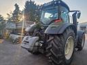 Valtra T235A